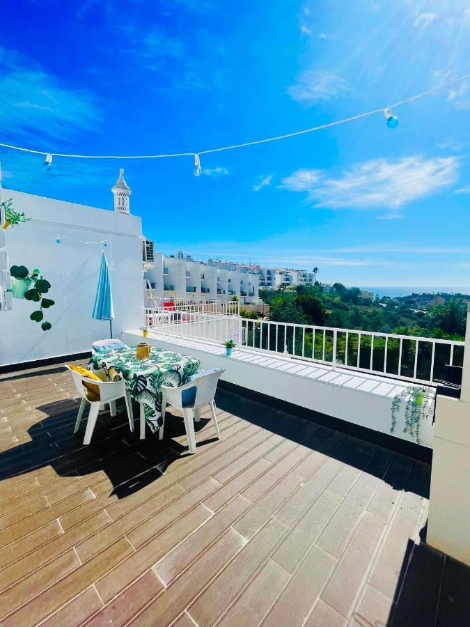 Ocean View Skyline Apartment ‚Hakuna Matata' Albufeira Exterior foto